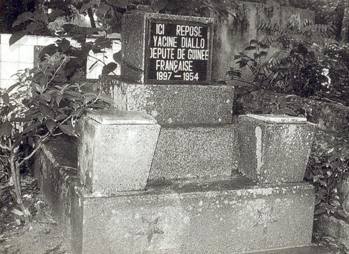Tombe de Yacine Diallo au cimetiere de Camayenne, Conakry