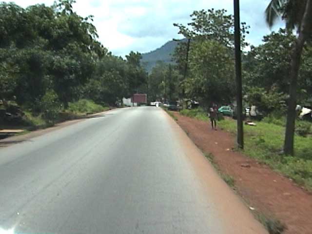 entree de la commune de Coyah venant de Conakry